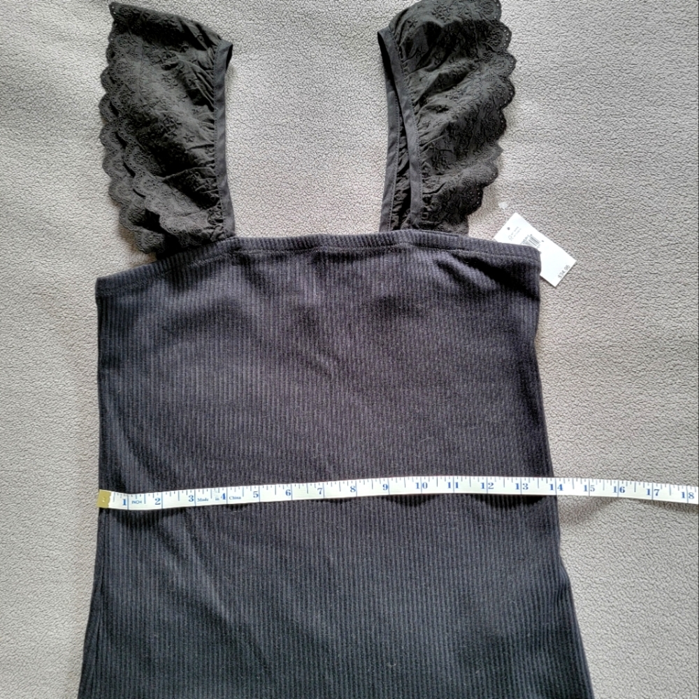 Gap Rib Black Eyelet Flutter Sleeve Tank Top